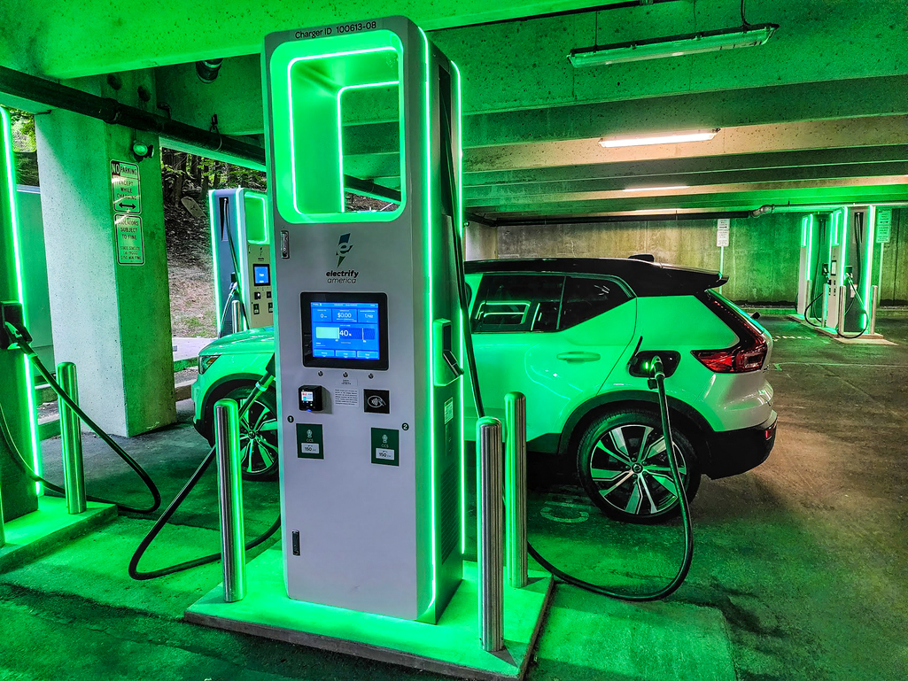 Demand Charge Alternatives for EV Charging in Massachusetts