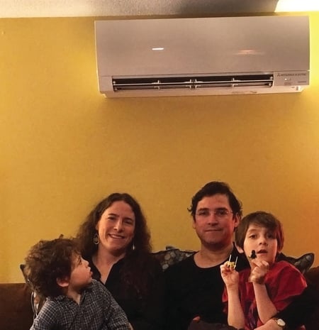 Family with Heat Pump, Ricard Torres-Mateluna-01