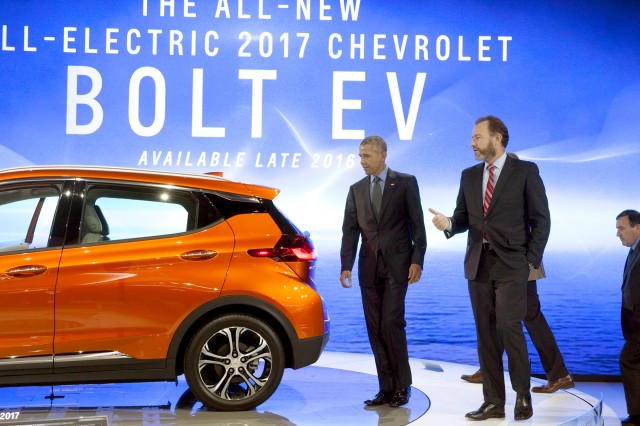 Obama_and_the_Chevy_Bolt.jpg Obama_and_the_Chevy_Bolt.jpg